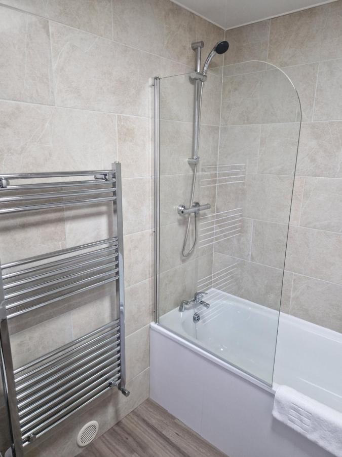 Birtley'S Diamond 3 Bed Apt, Sleeps 6 Guests Birtley  Exterior foto